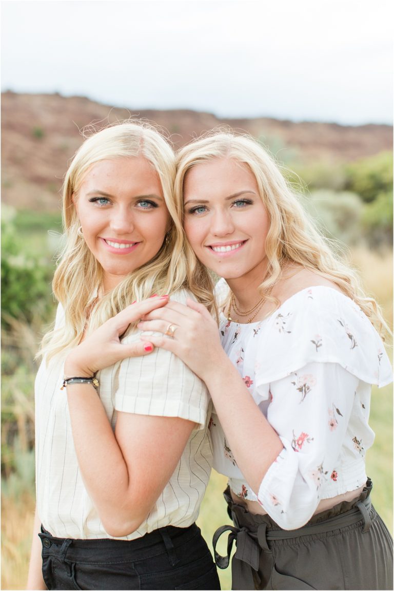 Brooke & Brynn KWHS 2021 | Downtown & Lake Senior Photos - esauphotos.com